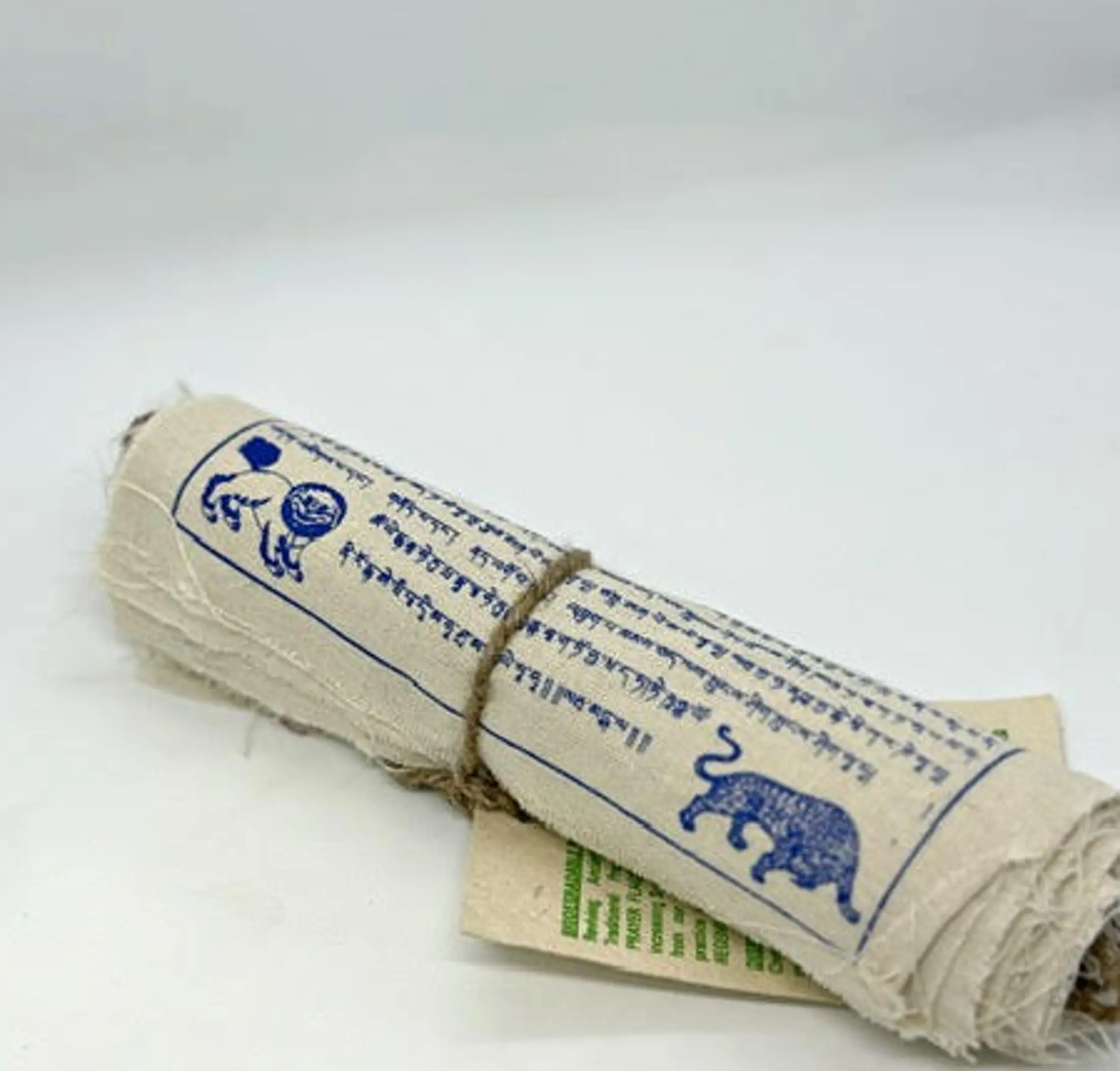 Medium prayer flag without color